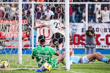 Alex Valera: "La estrella de Universitario es el equipo"