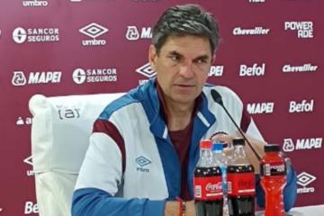 DT de Lanús: "Tenemos bronca, pero la eliminatoria está abierta"