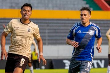 Con Barco, Emelec ganó en penales y avanzó a cuartos de final de la Copa Ecuador