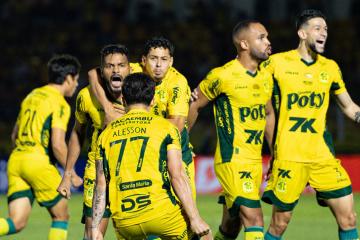 Mirassol hizo respetar la casa por 3-1 ante Internacional por el Brasileirao