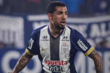 Peña: “Tengo tres años de contrato y espero campeonar con Alianza Lima”