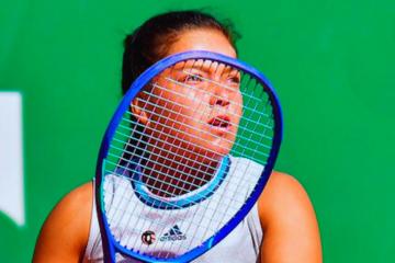 Lucciana Pérez se metió a octavos de final en el W35 de San Rafael