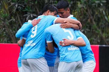 Cristal venció a Alianza y es finalista en la Copa Oro de la Adidas Cup