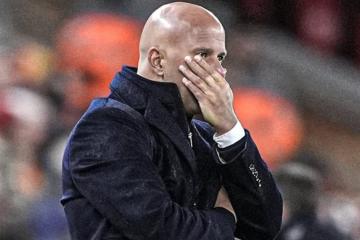 Arne Slot: "Perder seis partidos de siete es demasiado"