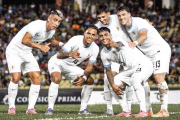 Uruguay superó a Uzbekistán en partido amistoso