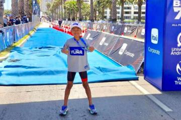 Mollendino Patrick Mogrovejo Paz se coronó campeón mundial de triatlón en Chile