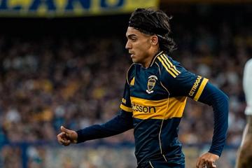 Advíncula fue suplente en la clasificación de Boca Juniors a ‘semis’ de la liga argentina