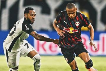 Con Carrillo, Corinthians cayó en los descuentos ante Bragantino