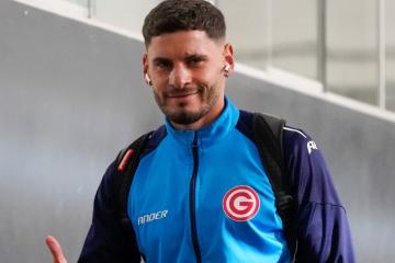 Erustes: "La figura fue el equipo"