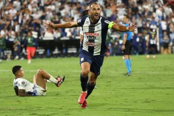 Llegó el final: Hernán Barcos no continuará en Alianza Lima