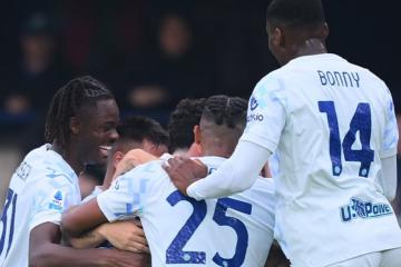 Inter venció en los descuentos al Verona