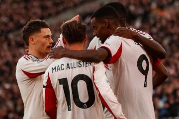 Liverpool volvió a la victoria en la Premier League