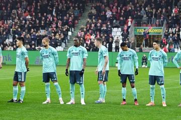 López fue titular en derrota de Copenhague