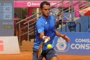 Varillas remonta y avanza a semifinales del Guayaquil Challenger