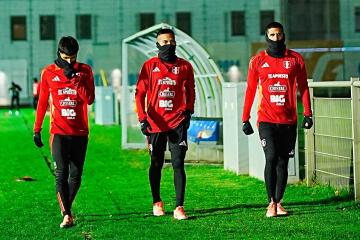 (FOTOS) Selección peruana entrenó en San Petersburgo