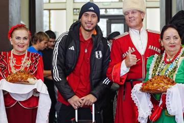 (FOTOS) Selección peruana ya está en Sochi