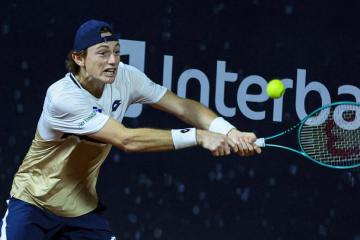 Buse fue sorprendido y cayó eliminado en el Challenger 75 "Igma Open"
