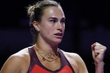 Sabalenka debutó con triunfo en el WTA Finals