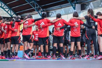 Selección femenina entrenó en Cusco pensando en Chile