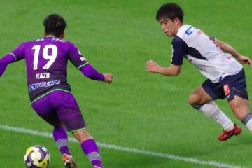 Shimabuku ingresó en derrota de Fujieda MYFC
