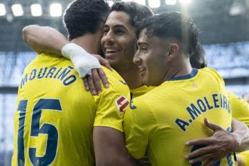 Villarreal venció en los descuentos a la Real Sociedad