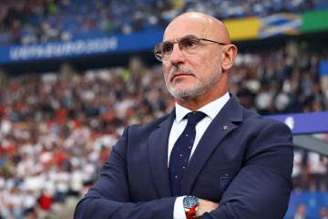 IFFHS nombró a Luis de la Fuente como mejor entrenador del 2025