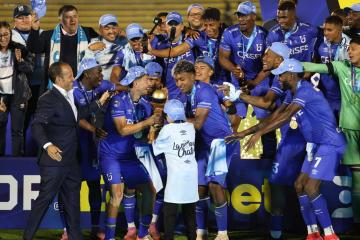 U. Católica venció a LDU y celebró su primer título nacional tras ganar la Copa Ecuador