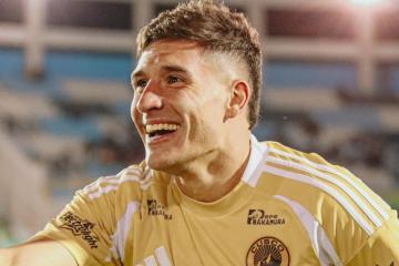 Callejo sobre supuesto interés de Cristal: "Con mi entorno nadie habló"