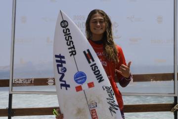 Catalina Zariquiey clasificó a semifinales del Mundial Junior ISA 2025