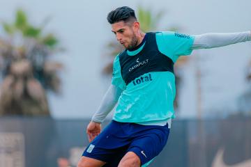 Zambrano: “Guede no se mete mucho en la vida privada, pero esos errores extra futbolísticos no los va a permitir”