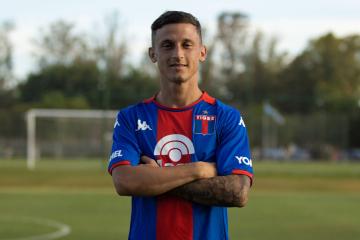 Héctor Fértoli sería el tercer fichaje de Universitario para el 2026