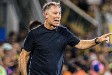 Ariel Holan no seguirá como técnico de Rosario Central