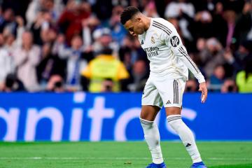 Mbappé igualó récord goleador de Ronaldo de 59 tantos en un año calendario