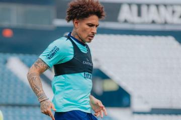¡Todo tiene su final! Guerrero anunció que el 2026 es su último año en el fútbol profesional