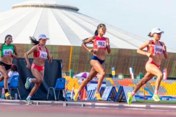 Peruanas Thalía Valdivia y Saida Meneses obtienen plata y bronce en los 10,000 metros