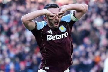 Aston Villa se hizo fuerte de local y superó 3-1 al Nottingham por Premier League