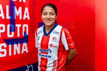 Sandra Arévalo se conviertió en nueva jugadora del Club San Luis Femenil de México