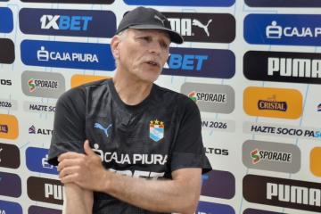 Autuori: "Cómo vamos a abrir espacio para jugadores peruanos, si en vez de bajar el cupo de extranjeros, se aumenta"