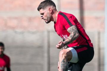 Erustes: "Quiero darle muchas alegrías a la hinchada y al club"