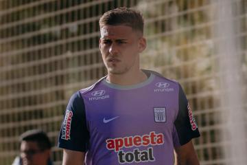 Girotti: “Muy contento por el debut, fue un partido complicado”