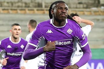 Fiorentina ganó y salió del último lugar