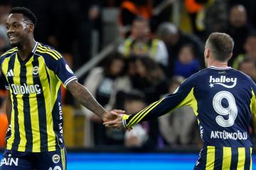 Fenerbache ganó y se metió a la final de la Supercopa de Turquía