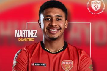Juan Martínez se queda en Sport Huancayo