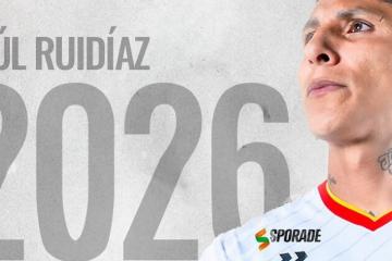 Raúl Ruidíaz continuará como goleador de Atlético Grau en el 2026