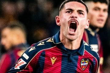 Levante ganó un partidazo ante Elche y volvió a sonreír en LaLiga