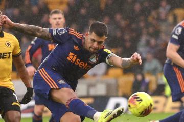 Newcastle no pudo ante Wolverhampton