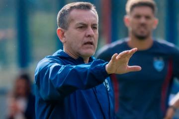 Melgarejo: "Hay que mejorar para que el fútbol peruano no necesite traer extranjeros"