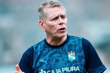 Autuori: "La continuidad de Otoya es una decisión mía y de nadie más"