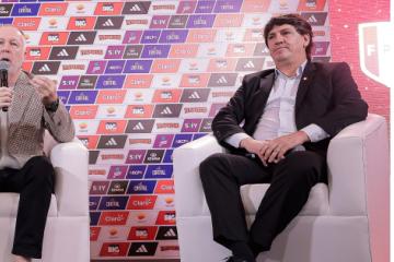 Ferrari: “Mano Menezes tiene el perfil que la selección peruana necesita hoy”