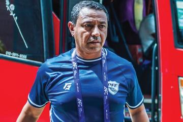 Solano: "No tengo nada contra los extranjeros, pero para el peruano cuándo va a haber chance"